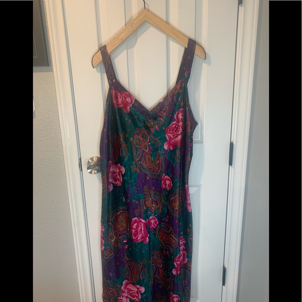 California dynasty vintage floral print Slip gown